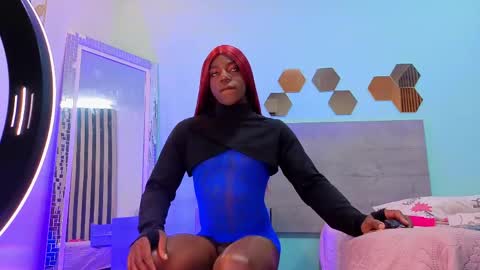 Paulina  online show from April 26, 2026, 4:26 pm