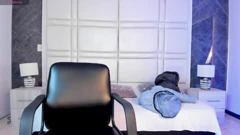 Paulina  online show from June 9, 2026, 12:06 pm