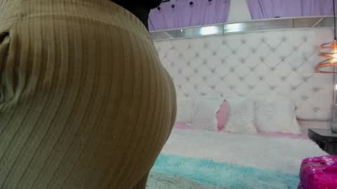 paulinabelen21 online show from September 12, 2025, 3:50 am