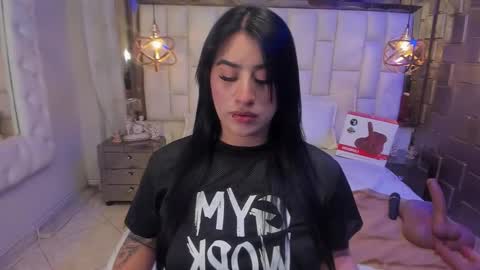 paulinabelen21 online show from March 12, 2026, 4:18 am