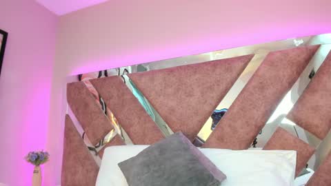 Paulina online show from December 24, 2024, 12:33 pm