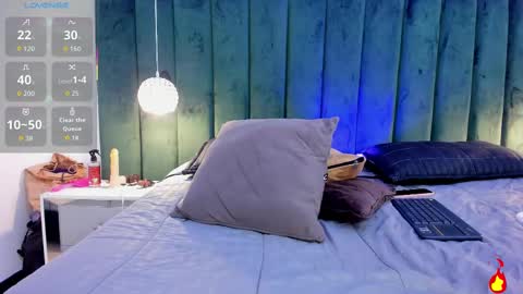 Paulina online show from October 6, 2025, 3:20 pm