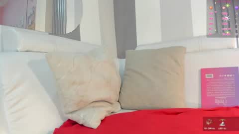 Snapshot of paulinasaeenz chatting on June 8, 2026, 1:44 pm PaulinaSaennz online show from June 8, 2026, 1:44 pm