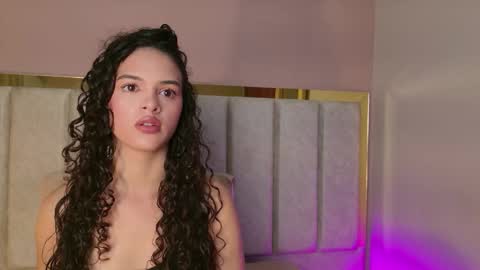 Paulina Saint online show from February 13, 2026, 1:12 am