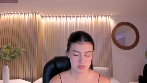 Snapshot of paulinasantosx chatting on October 19, 2025, 5:02 pm Paulina Santos online show from October 19, 2025, 5:02 pm