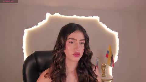 Paulina Santos  online show from June 20, 2026, 8:22 pm
