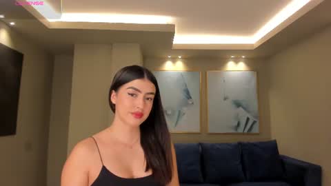 Paulina Santos  online show from July 28, 2026, 8:52 pm
