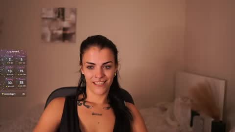 Pauline online show from July 24, 2026, 8:23 am