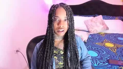 Pauline online show from April 14, 2026, 4:07 am