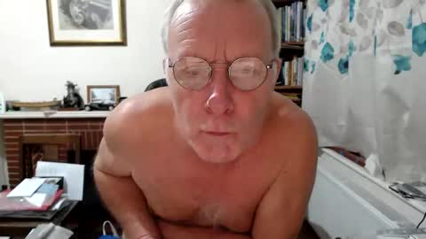 Hi Im Paul online show from December 20, 2025, 4:52 am