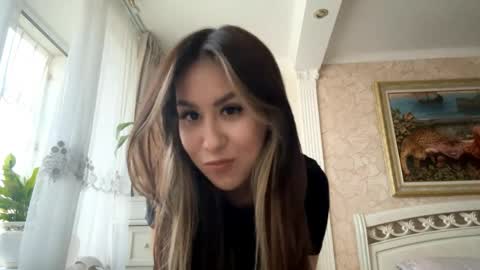 Kate3 online show from April 1, 2026, 3:31 pm