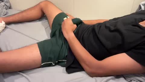 Snapshot of paulrodrickk chatting on October 16, 2025, 6:42 pm Paul online show from October 16, 2025, 6:42 pm