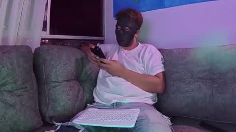 Snapshot of paulzacx chatting on December 2, 2025, 2:50 am Paul ZacX online show from December 2, 2025, 2:50 am