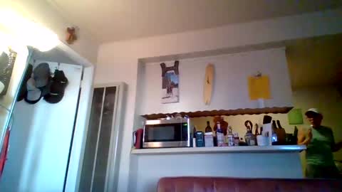 pawgkiller online show from June 6, 2026, 1:32 am