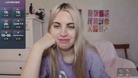 Allisses online show from September 17, 2025, 7:54 am