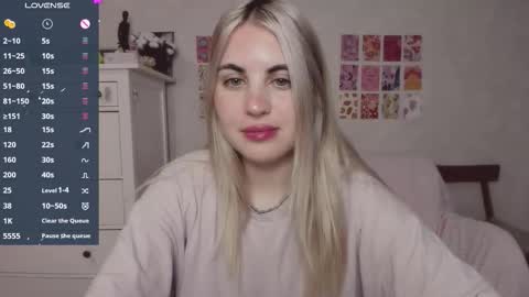 Allisses online show from September 18, 2025, 6:26 am