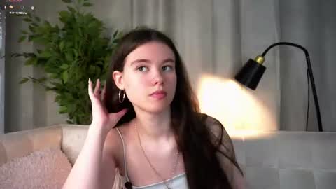 Beautiful Mila online show from June 17, 2026, 2:58 am