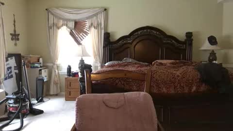 peacemakerone1 online show from March 6, 2026, 8:27 pm