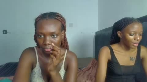 Snapshot of peach_ebonny chatting on June 21, 2026, 9:56 am peach_ebonny online show from June 21, 2026, 9:56 am