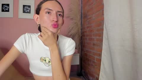 Snapshot of peach_tyron chatting on January 15, 2025, 11:51 pm peach tyron online show from January 15, 2025, 11:51 pm