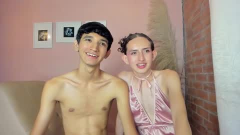 Snapshot of peach_tyron chatting on January 31, 2025, 10:42 pm peach tyron online show from January 31, 2025, 10:42 pm