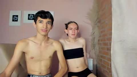 Snapshot of peach_tyron chatting on March 7, 2025, 1:53 am peach tyron online show from March 7, 2025, 1:53 am