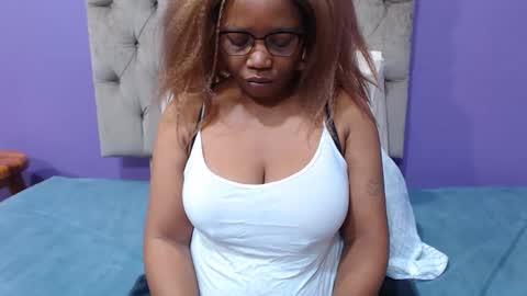 Snapshot of peachassxx chatting on April 26, 2026, 5:38 am peachy online show from April 26, 2026, 5:38 am