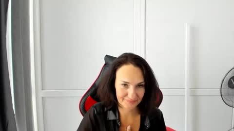 Snapshot of peachboomm chatting on June 27, 2026, 12:22 pm Christina online show from June 27, 2026, 12:22 pm
