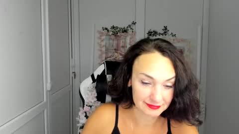 Snapshot of peachboomm chatting on August 7, 2026, 5:53 am Christina online show from August 7, 2026, 5:53 am