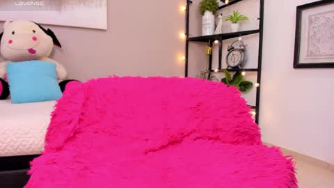 Briana online show from March 26, 2026, 1:06 pm