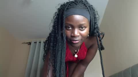 Snapshot of peachy_aura1 chatting on July 18, 2026, 12:26 am Aura online show from July 18, 2026, 12:26 am