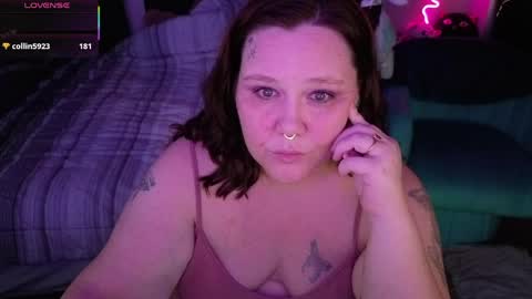 Peachy Nessa online show from May 19, 2026, 1:56 am