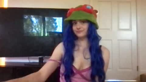 peachypchan online show from April 2, 2026, 11:24 pm