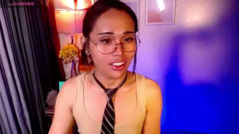 Angel Creamdensada online show from July 27, 2026, 4:52 am