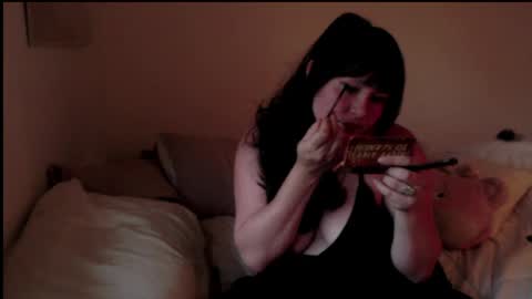 Snapshot of peakobunny chatting on March 25, 2026, 10:49 pm peakobunny online show from March 25, 2026, 10:49 pm