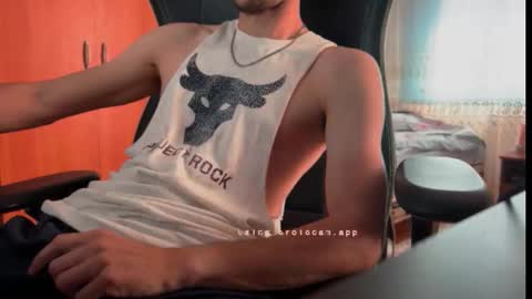 peanutmikk online show from September 13, 2025, 10:04 am