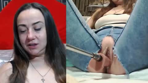 Snapshot of pearl_helen chatting on October 16, 2025, 7:37 pm pearl_helen online show from October 16, 2025, 7:37 pm