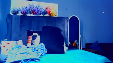 Pearl online show from September 12, 2025, 10:59 am