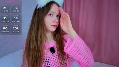 Snapshot of pearly_peach_ chatting on May 26, 2026, 6:15 pm pearly_peach_ online show from May 26, 2026, 6:15 pm