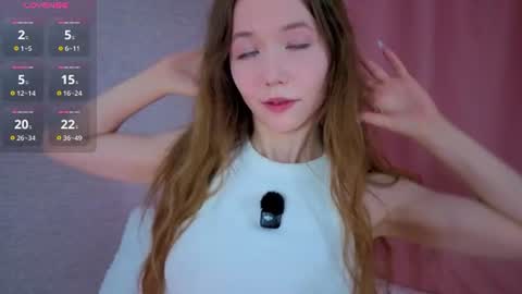 Snapshot of pearly_peach_ chatting on July 10, 2026, 12:04 am pearly_peach_ online show from July 10, 2026, 12:04 am