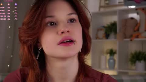 Snapshot of pebee chatting on January 19, 2026, 1:09 am Lily online show from January 19, 2026, 1:09 am