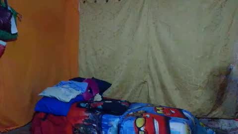 Snapshot of pecadodulce chatting on November 17, 2025, 10:48 pm pecadodulce online show from November 17, 2025, 10:48 pm