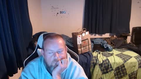 pecker40 online show from January 12, 2025, 1:32 am