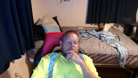 pecker40 online show from October 1, 2025, 11:22 pm