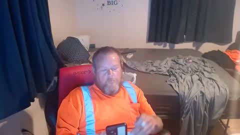 pecker40 online show from March 31, 2026, 12:34 am