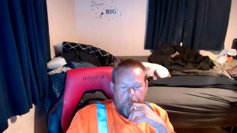 Snapshot of pecker40 chatting on July 15, 2026, 1:33 am pecker40 online show from July 15, 2026, 1:33 am