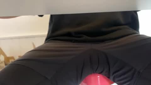 Snapshot of pedroserrano2000 chatting on March 3, 2025, 12:58 pm PedrOO OO online show from March 3, 2025, 12:58 pm