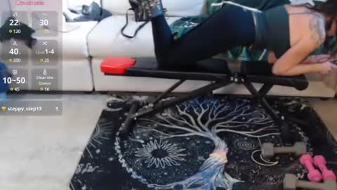 Snapshot of peekclimaxxx chatting on December 13, 2024, 2:49 pm NEXT CHILL SESH 1130 930pm -ish PEEK online show from December 13, 2024, 2:49 pm