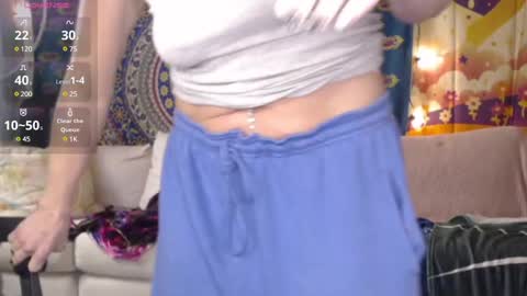 Snapshot of peekclimaxxx chatting on March 5, 2025, 2:46 am NEXT CHILL SESH 1130 930pm -ish PEEK online show from March 5, 2025, 2:46 am