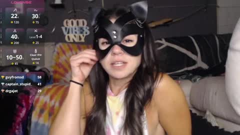 Snapshot of peekclimaxxx chatting on September 18, 2025, 2:35 am NEXT CHILL SESH 1130 930pm -ish PEEK online show from September 18, 2025, 2:35 am